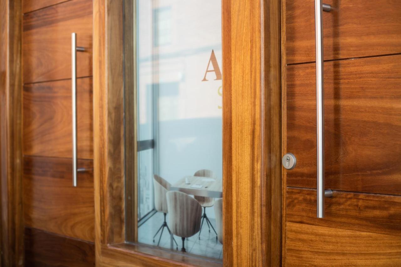 Apartamentos San Francisco - Centrico Mota Del Cuervo Zewnętrze zdjęcie